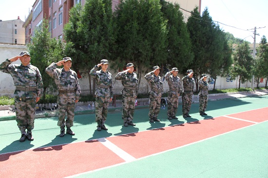 操練軍姿.JPG