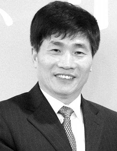 杜飛進(jìn):打造獨(dú)具特色的媒體智庫(kù)排頭兵 杜飛進(jìn):打造獨(dú)具特色的媒體智庫(kù)排頭兵