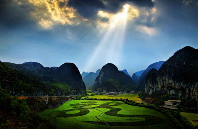黃果樹旅游區(qū)一角。