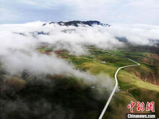 甘肅生態(tài)安全屏障如何筑?呵護祁連山,管好“水盆子”