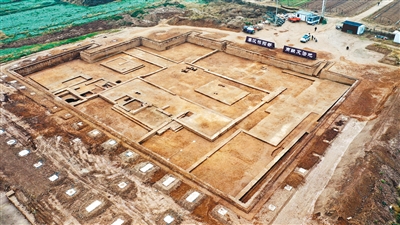 櫟陽城遺址三號(hào)古城考古發(fā)掘現(xiàn)場(chǎng) 西安市文物局供圖