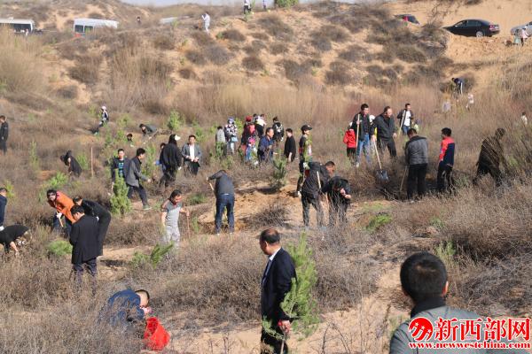 植樹現(xiàn)場.jpg