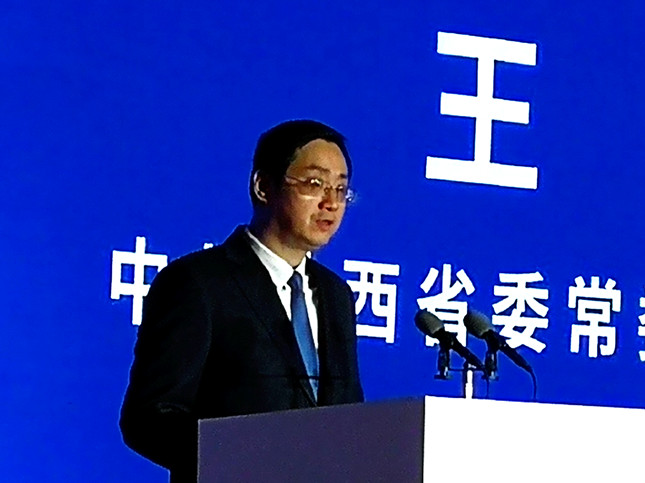 王曉2.jpg
