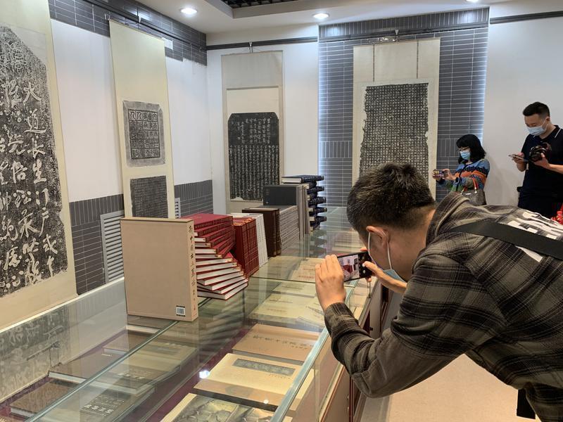給陜西古籍工作高質(zhì)量發(fā)展插上騰飛的翅膀 給陜西古籍工作高質(zhì)量發(fā)展插上騰飛的翅膀