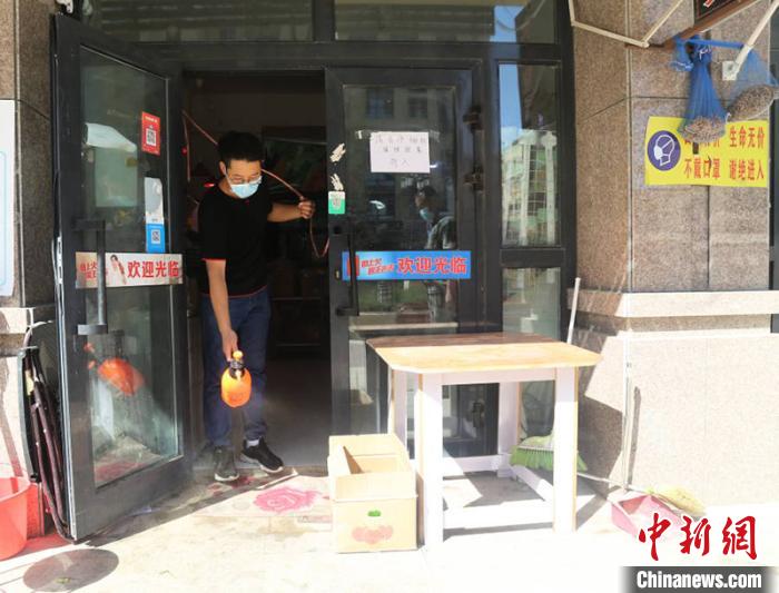 新疆兵團(tuán)：商鋪復(fù)工復(fù)產(chǎn)夜市恢復(fù)營(yíng)業(yè)