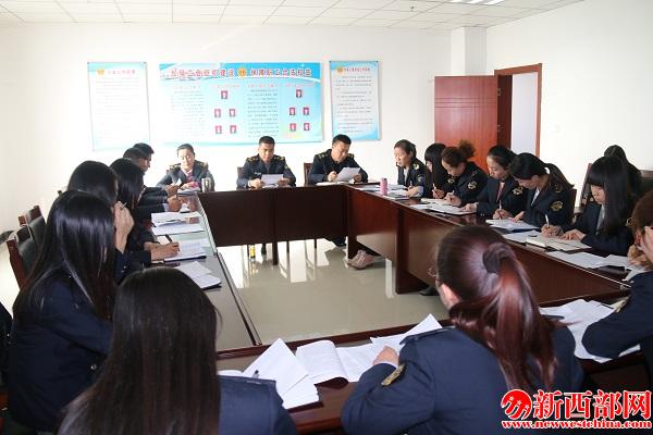 全體人員中心會議室學??JPG